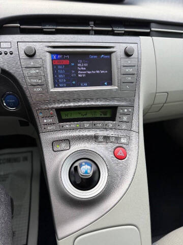 2015 Toyota Prius Two