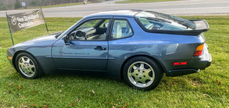 1989 Porsche 944 Turbo