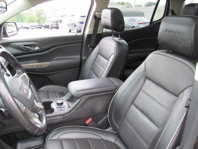 2021 GMC Acadia Denali