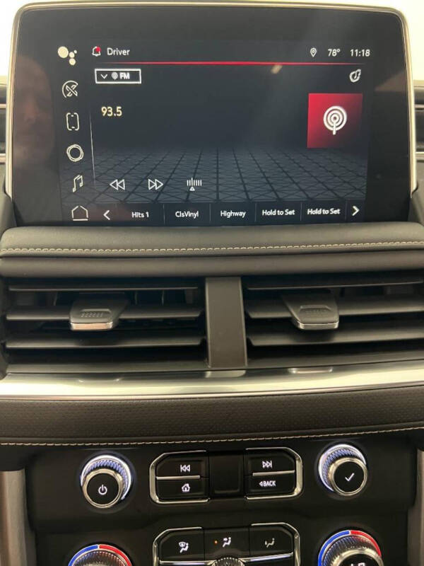 2022 GMC Yukon XL SLT