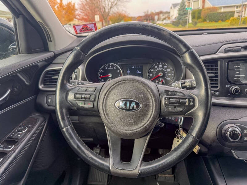2016 Kia Sorento LX