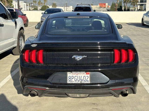 2020 Ford Mustang EcoBoost