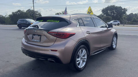 2018 Infiniti QX30 Premium