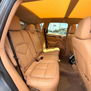 2016 Porsche Cayenne