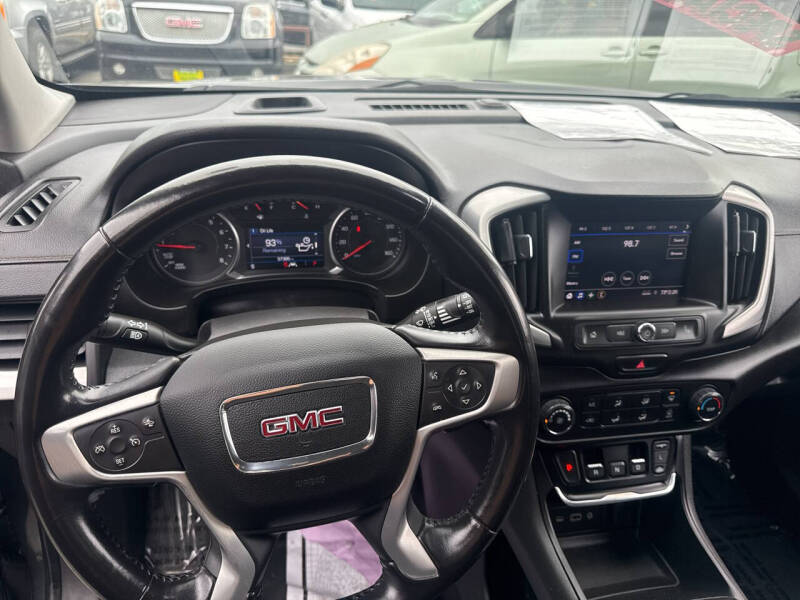 2021 GMC Terrain SLE