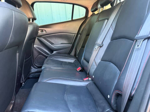 2016 Mazda MAZDA3 i Grand Touring
