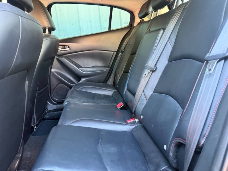 2016 Mazda MAZDA3 i Grand Touring