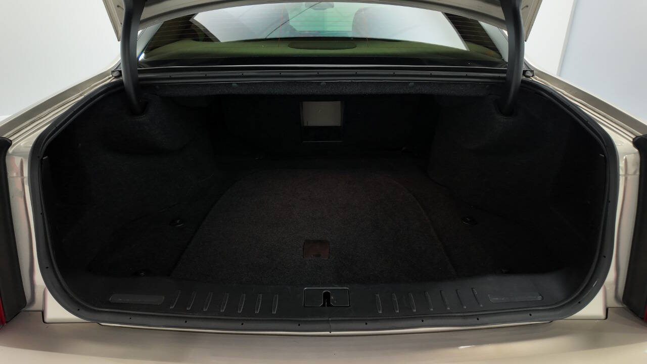 2009 Cadillac DTS 49