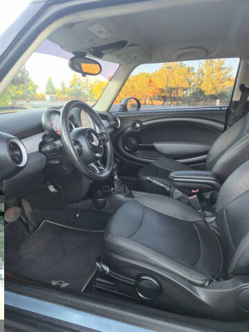 2012 MINI Cooper Hardtop