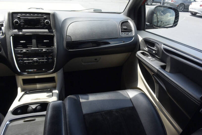 2015 Dodge Grand Caravan SXT