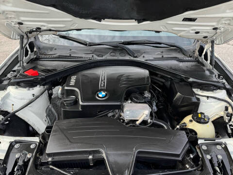 2015 BMW 3 Series 320i