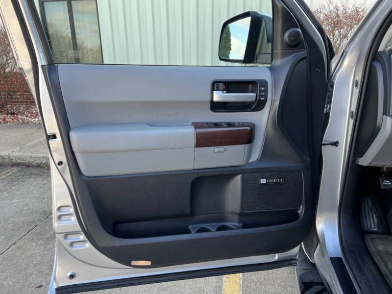 2015 Toyota Sequoia Platinum