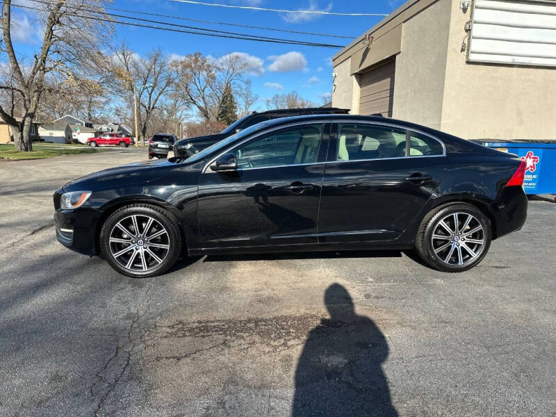 2018 Volvo S60 T5 Inscription Platinum