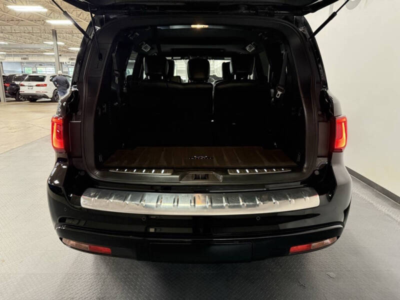 2023 Infiniti QX80 Sensory