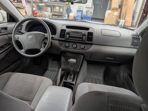 2006 Toyota Camry LE
