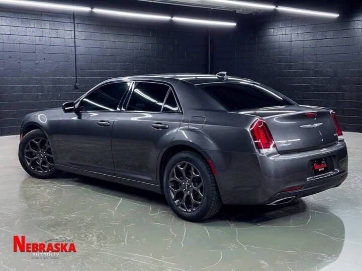 2018 Chrysler 300 S