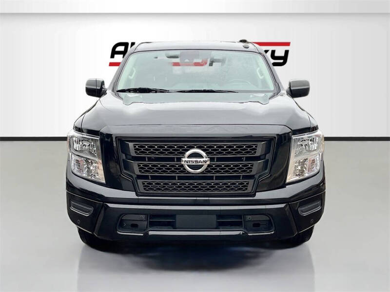 2021 Nissan Titan SV
