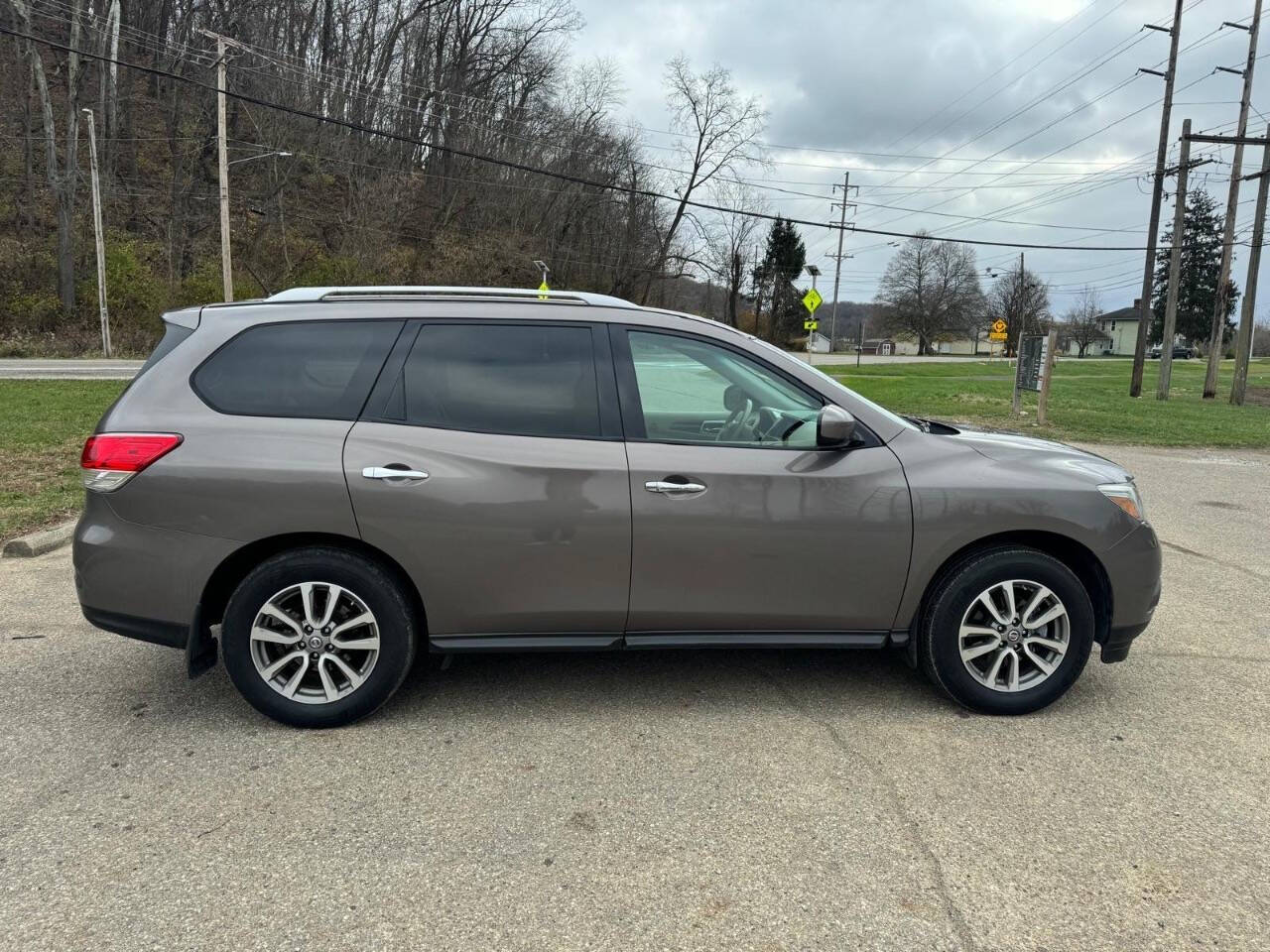 2014 Nissan Pathfinder for sale at MJ AUTO SALES LLC in Newark, OH