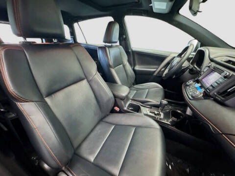 2016 Toyota RAV4 SE
