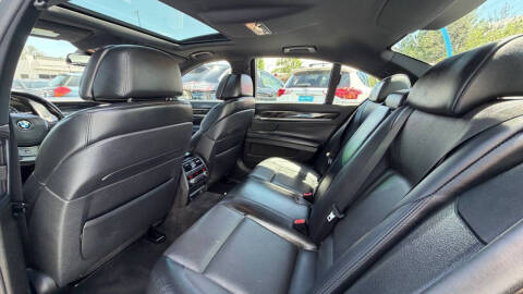 2012 BMW 7 Series