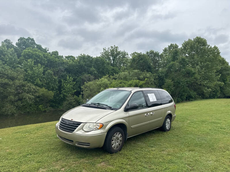 2007 Chrysler Town and Country LX