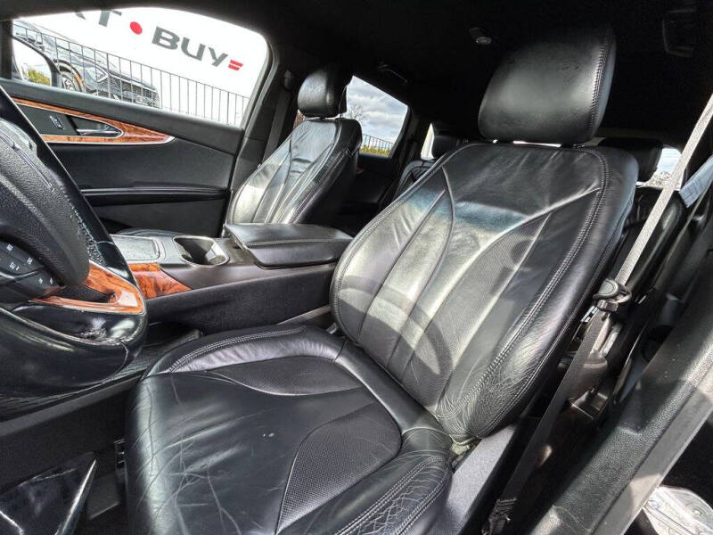 2017 Lincoln MKX Select