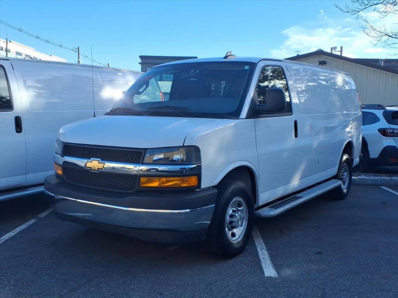 2024 Chevrolet Express 2500