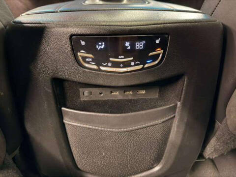 2017 Cadillac Escalade ESV Platinum