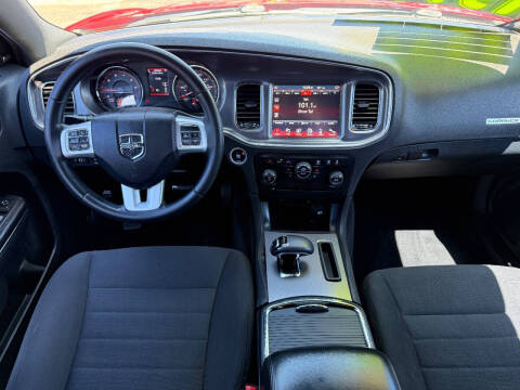 2014 Dodge Charger SXT