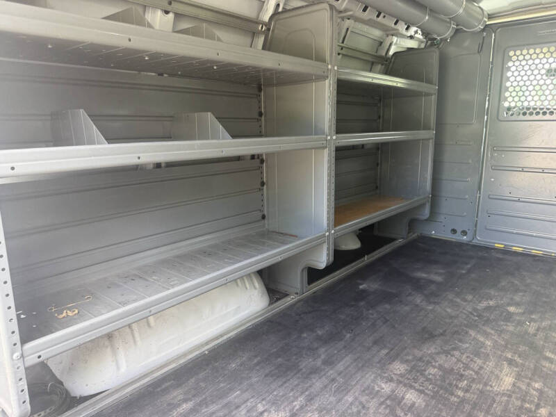 2017 Chevrolet Express 2500