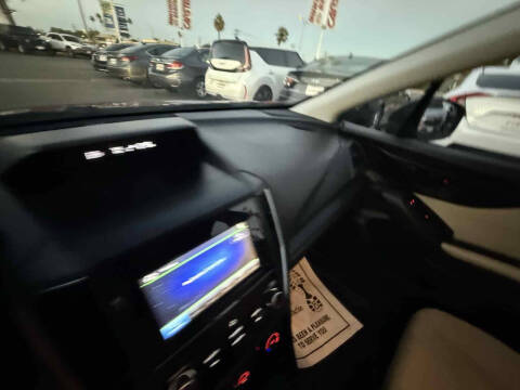 2019 Subaru Impreza 2.0i