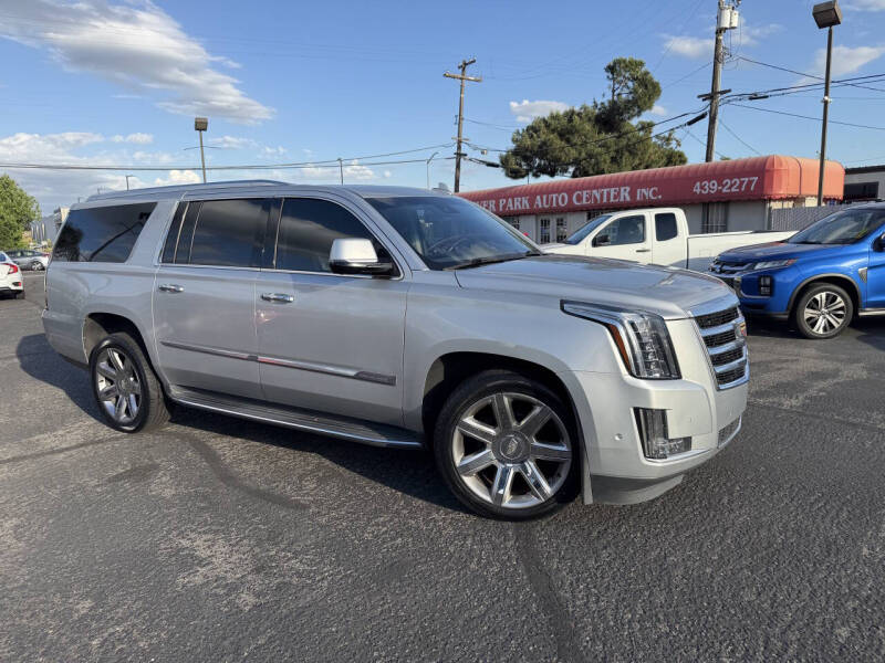 2020 Cadillac Escalade ESV Luxury