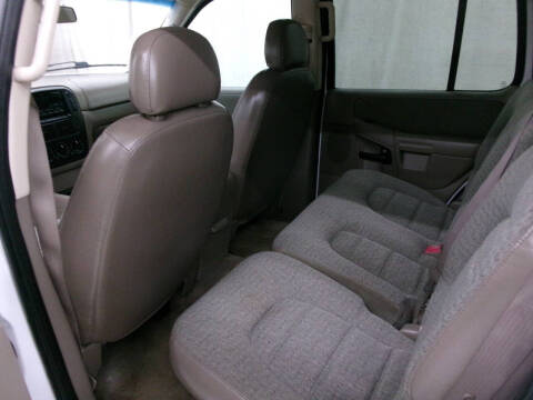 2003 Ford Explorer XLS