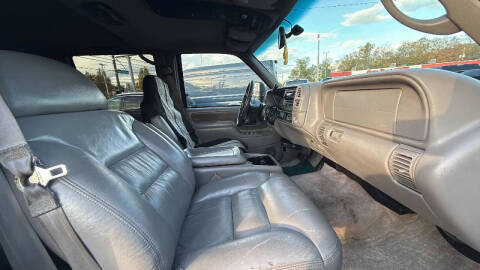 1997 GMC Suburban K2500