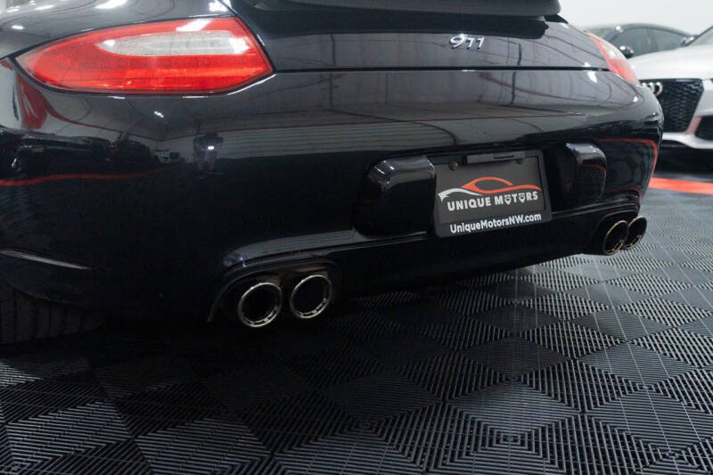 2012 Porsche 911 Carrera 4