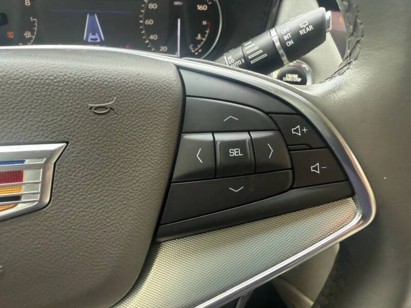 2020 Cadillac XT5 Premium Luxury