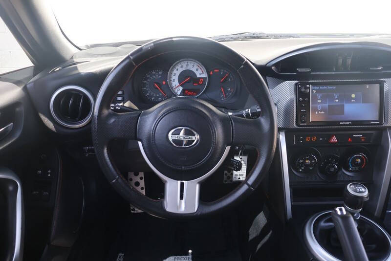 2016 Scion FR-S