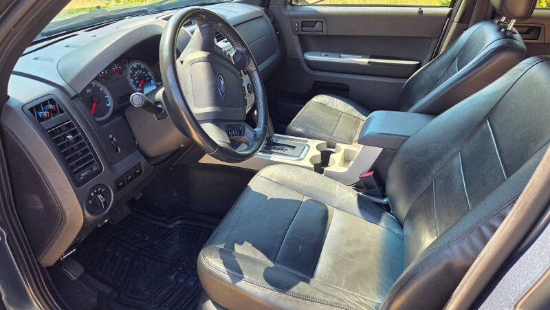2011 Ford Escape XLT