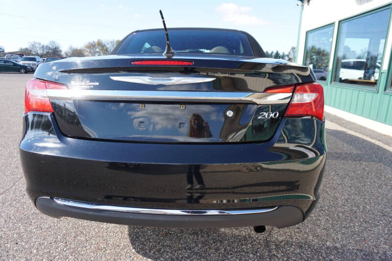 2012 Chrysler 200 Touring