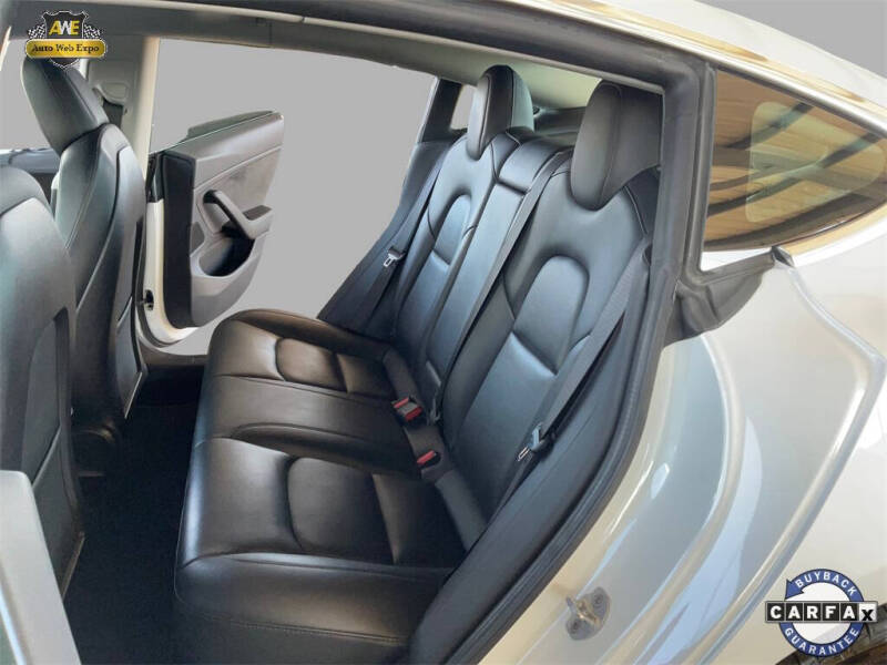 2019 Tesla Model 3 Mid Range