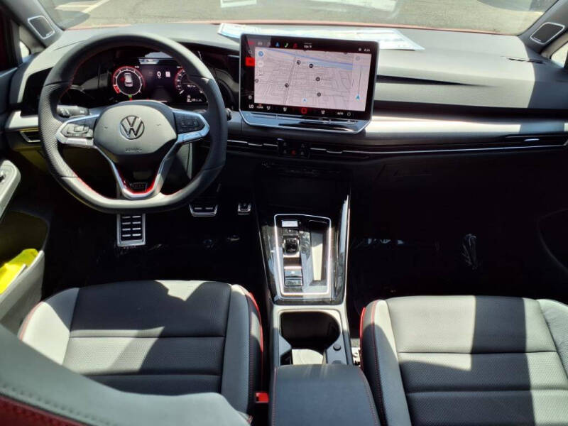 2025 Volkswagen Golf GTI SE