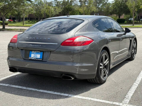 2013 Porsche Panamera