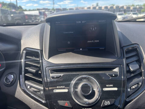 2014 Ford Fiesta Titanium