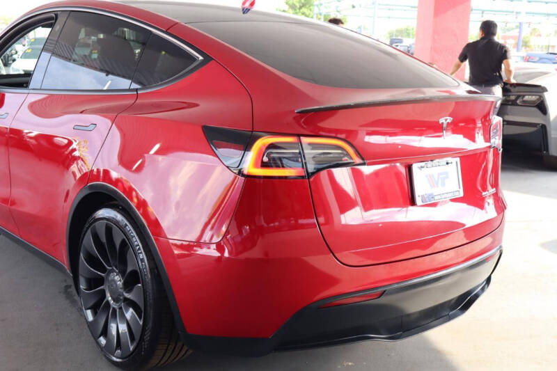 2023 Tesla Model Y Performance