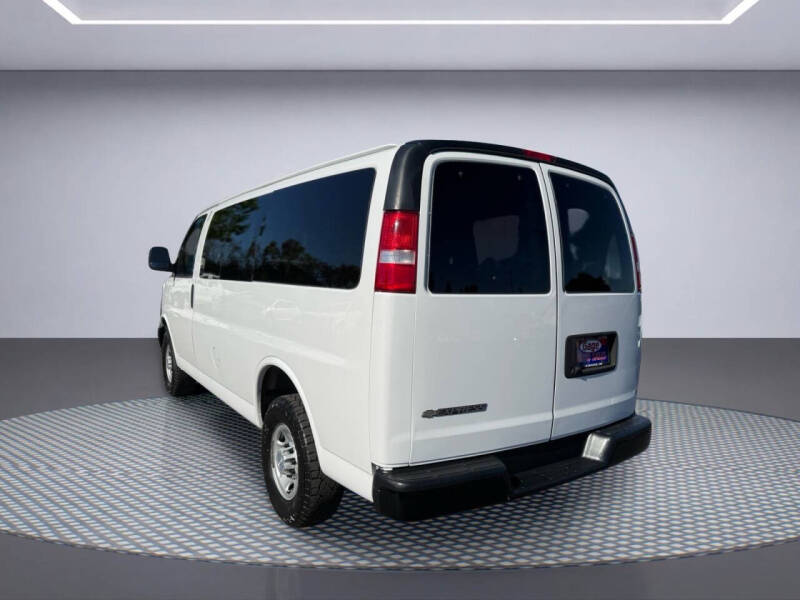 2019 Chevrolet Express LS 2500