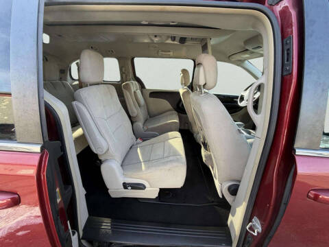 2011 Dodge Grand Caravan Crew