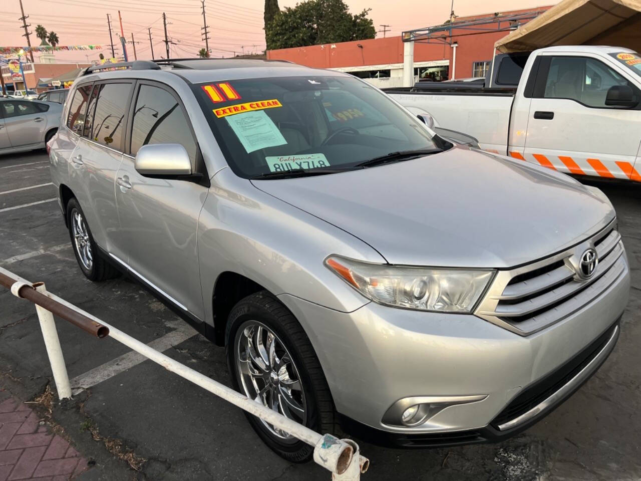 2011 Toyota Highlander for sale at Unique Auto Sales, Inc. in Bell, CA