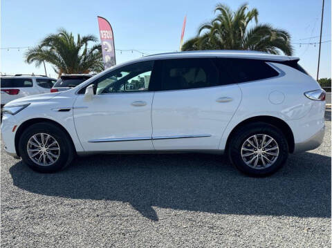 2022 Buick Enclave Essence