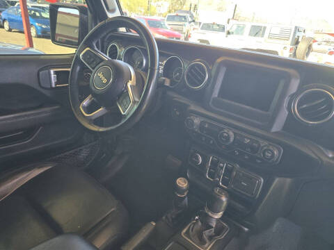 2020 Jeep Wrangler Unlimited Sahara Altitude