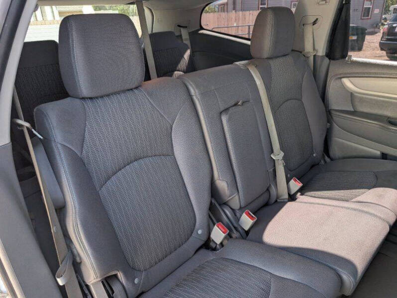 2016 Chevrolet Traverse LS